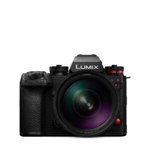 Panasonic Lumix S1 II Mirrorless Full Frame Adventure Kit con Lente 24-60mm F2.8