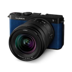 Panasonic Lumix S9 Mirrorless Full Frame con Lente 18-40mm F4.5-6.3 (Night Blue)